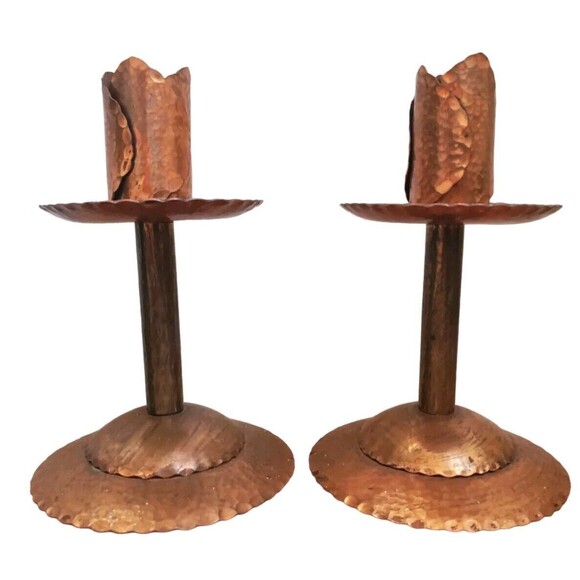 2x Brass Candlesticks Hammered Bud Roses Art Nouveau Style Candle Holders 7" - Picture 1 of 7